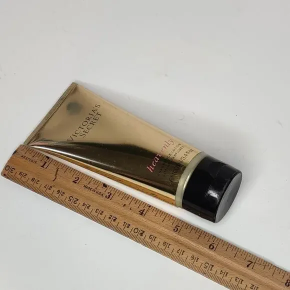 Victoria's Secret Heavenly Body Lotion - Picture 3 of 7